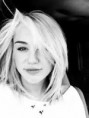 /album/miley-cyrus/images-18-jpg2/
